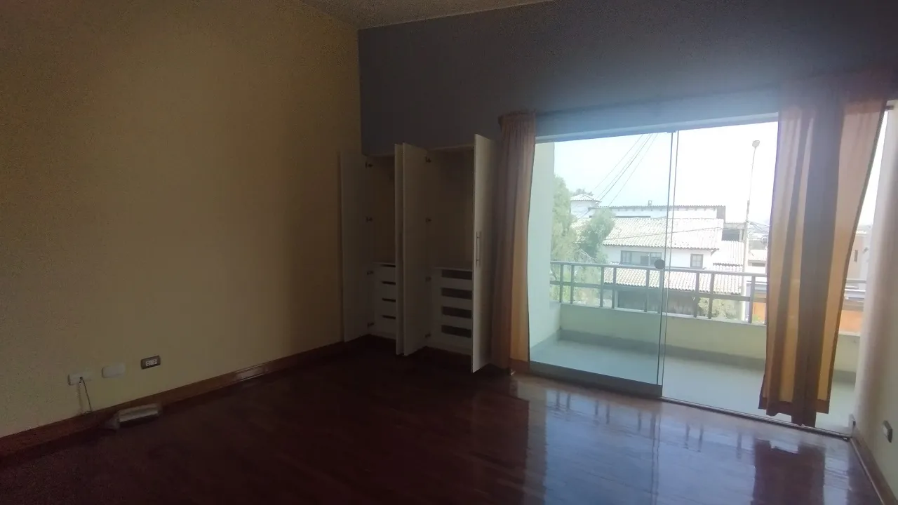 ¿LA CASA MÁS GRANDE DE LA MOLINA? 623m² de Lujo, Ascensor y Sauna | REMATE DE OCASIÓN - 16