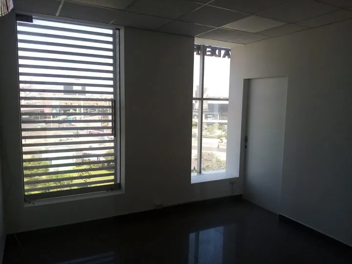 CENTRO MEDICO ALQUILA CONSULTORIOS OFICINAS - 2
