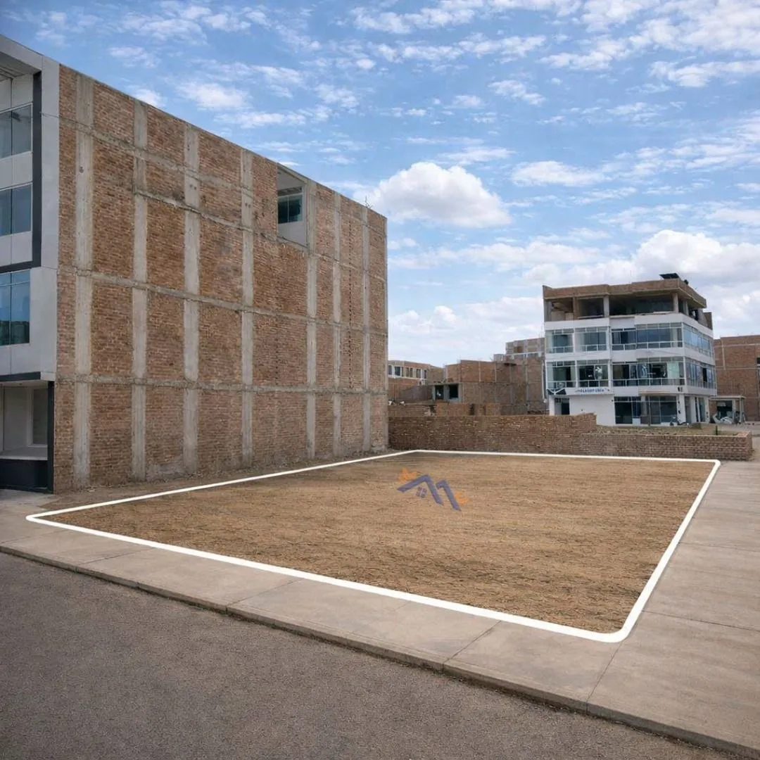 Terreno en Venta – Av. Metropolitana 120 m² - 4