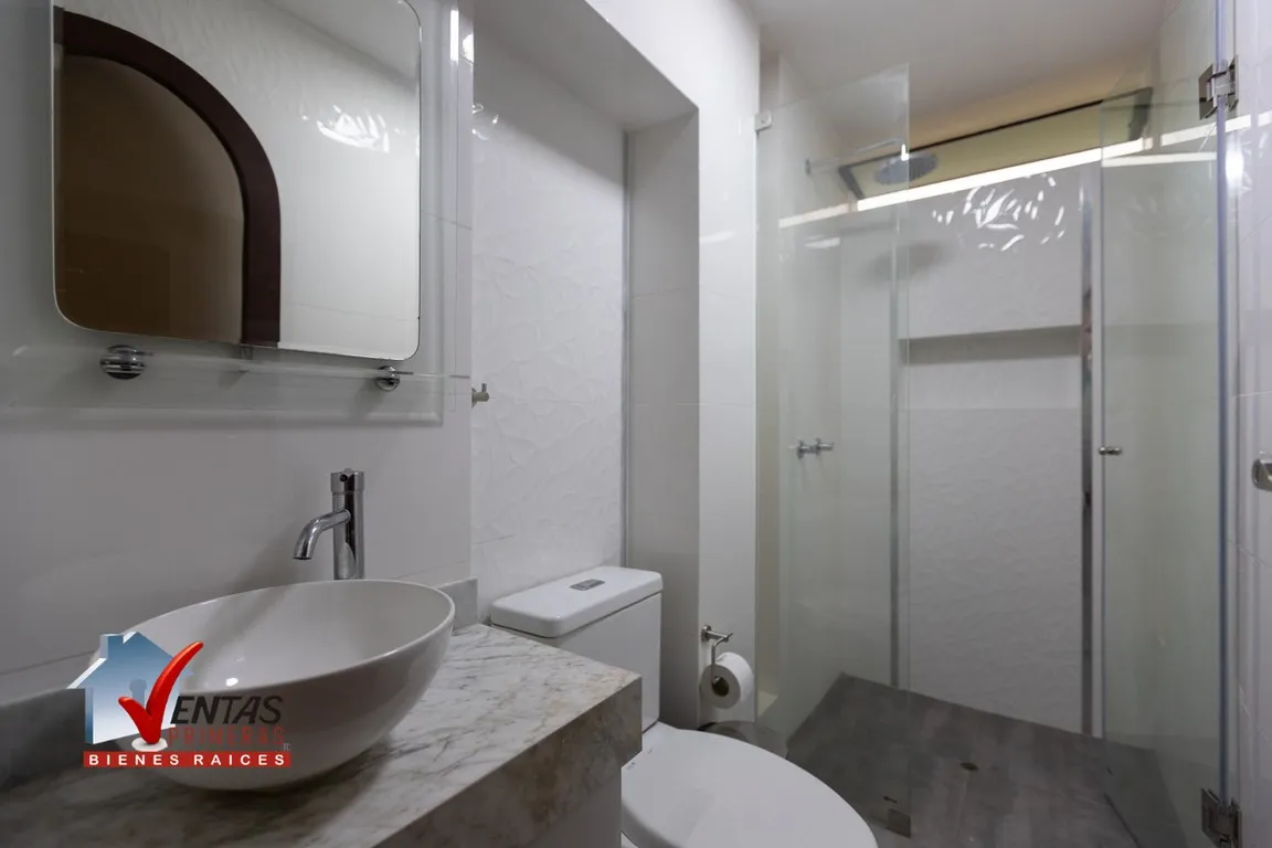 Casa en Venta con piscina en Rinconada del Lago  de 1100m2 en la molina — foto 7