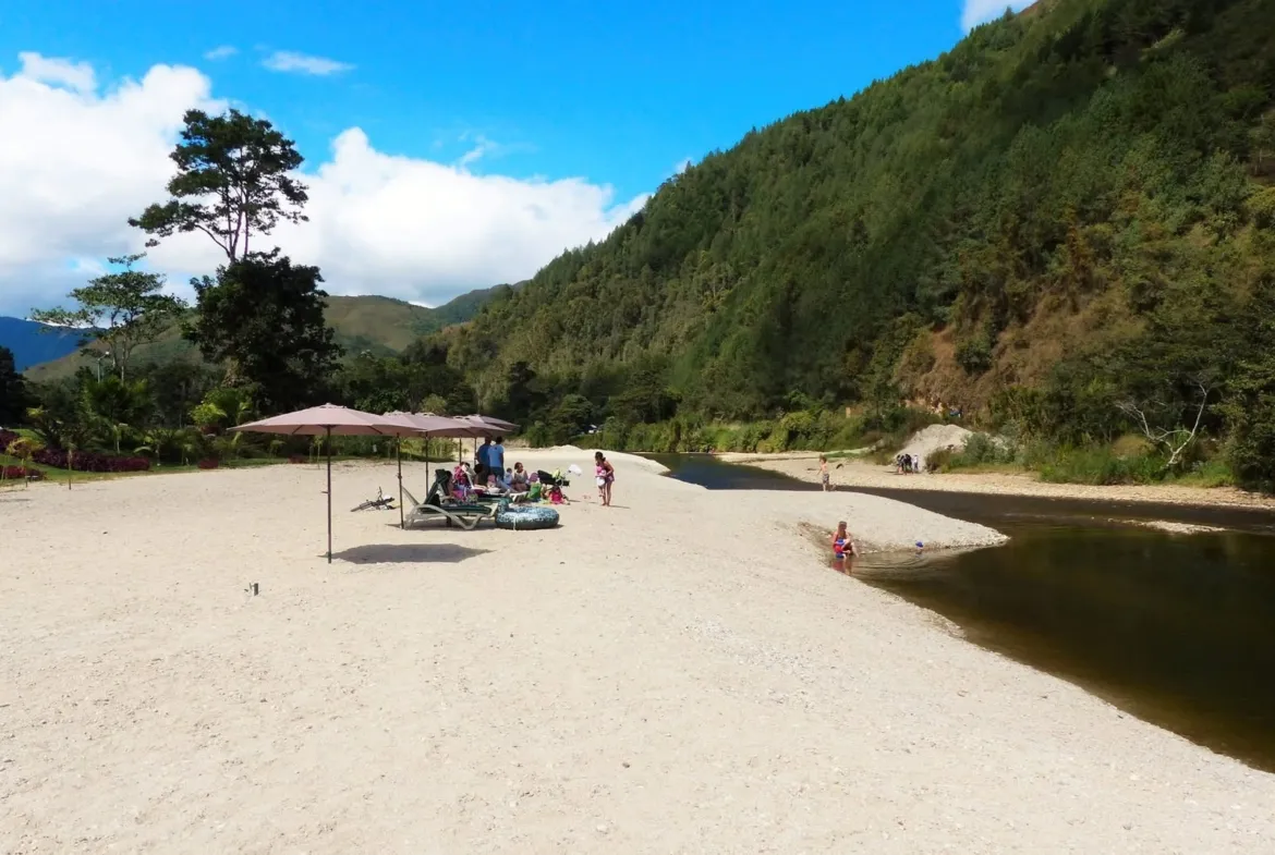Se Vende Terreno en Condominio Privado Alpental – La Mejor Zona Residencial de Oxapampa - 13