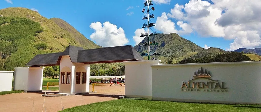 Se Vende Terreno en Condominio Privado Alpental – La Mejor Zona Residencial de Oxapampa - 8