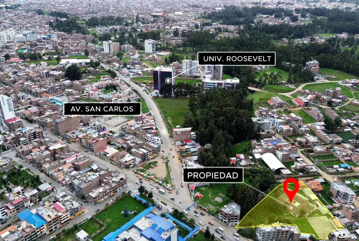 Se Alquila Terreno de 4,461 m2 con Tres Frontis frente a la Universidad UPLA - 2