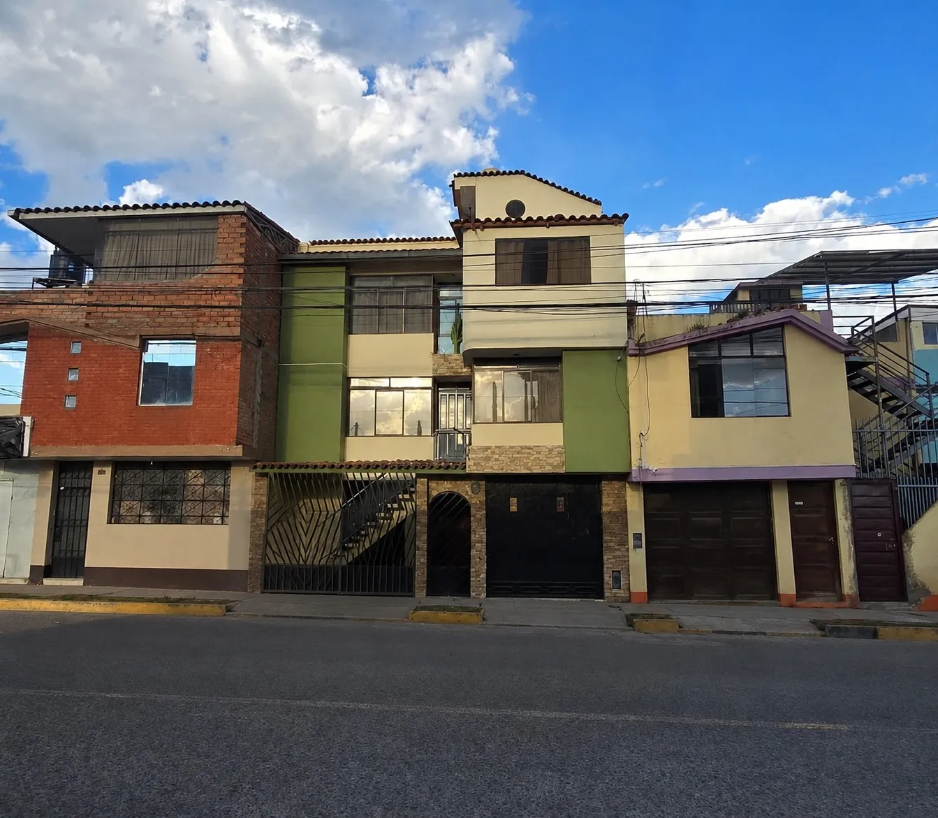 Se Alquila Linda Casa Amblada de 2 Pisos Cerca a la Univ Continental - 17
