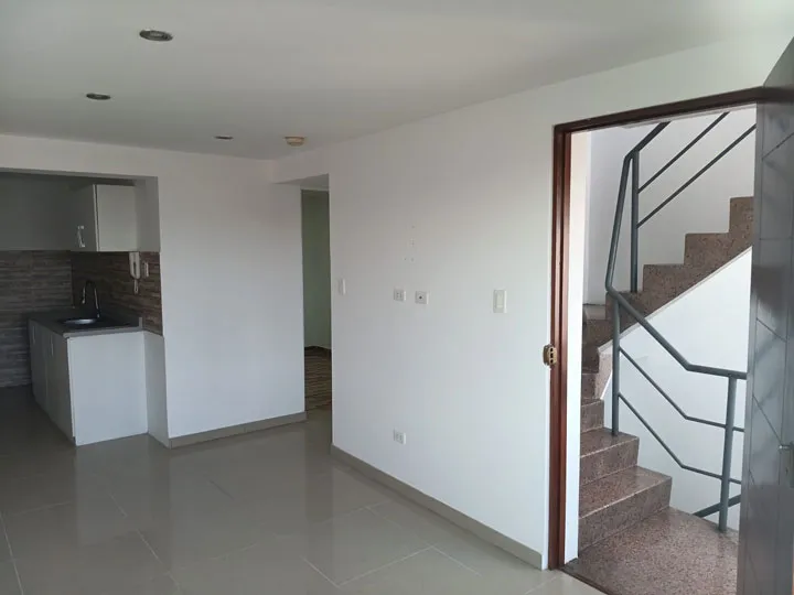 ALQUILO MODERNO DEPARTAMENTO BARRANCO — foto 9