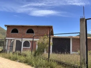 Se Vende una Hermosa y nueva casa de campo en Santa Ragra- Huánuco, Las Pampas - 11
