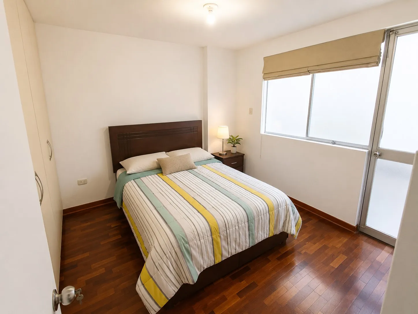 Amplio Departamento en 1er Piso | 117 m² | 3 Dorm | Santa Raquel | Cochera — foto 8