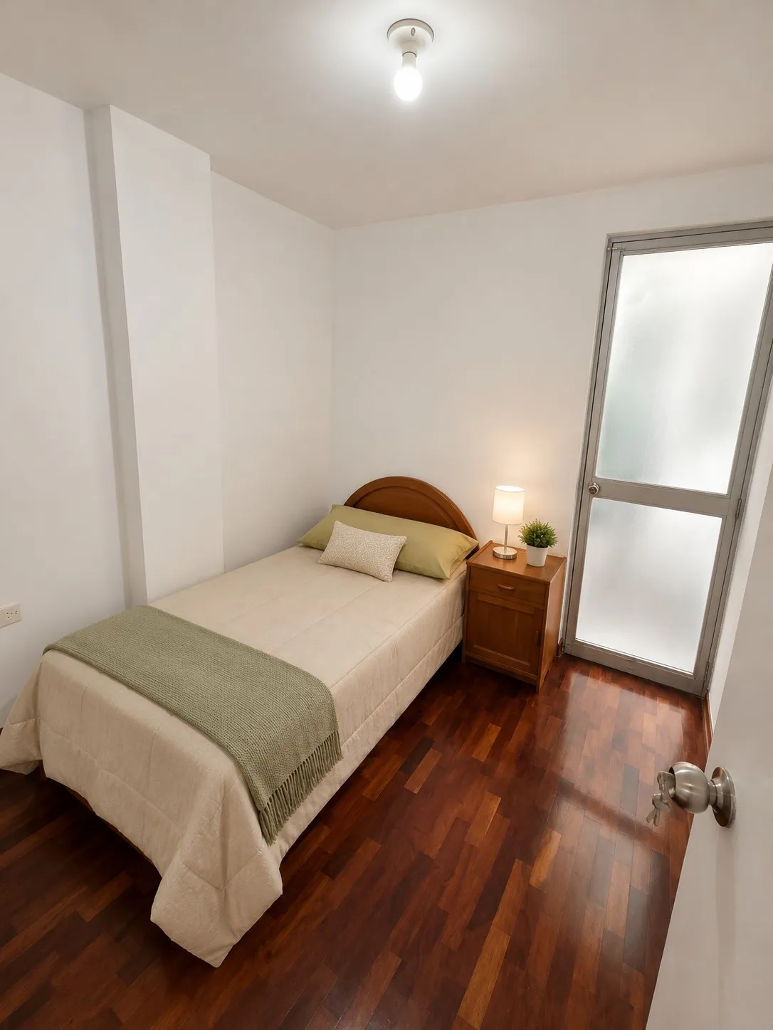 Amplio Departamento en 1er Piso | 117 m² | 3 Dorm | Santa Raquel | Cochera — foto 9