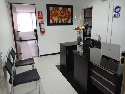 ALQUILO OFICINA EN EL CORAZON DE  MIRAFLORES
