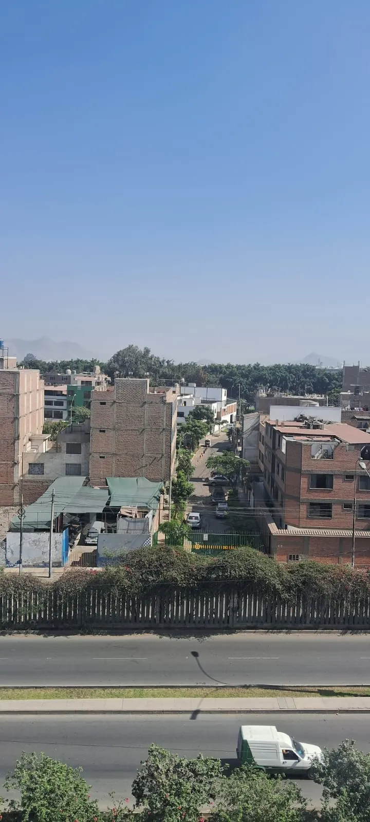 Venta depa 3 habitaciones más cochera en Límite La Molina — foto 2