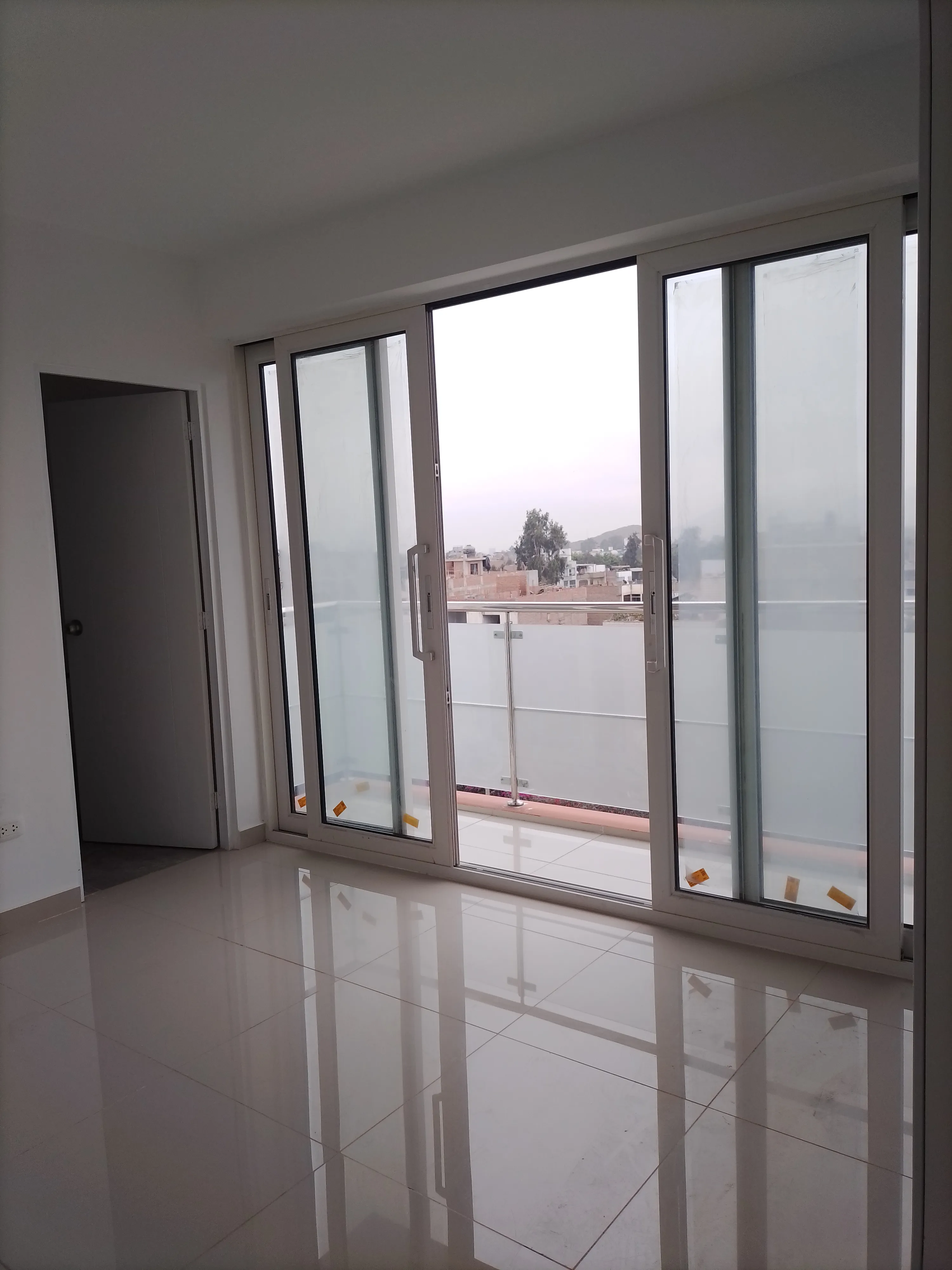 Venta depa 3 habitaciones más cochera en Límite La Molina — foto 8