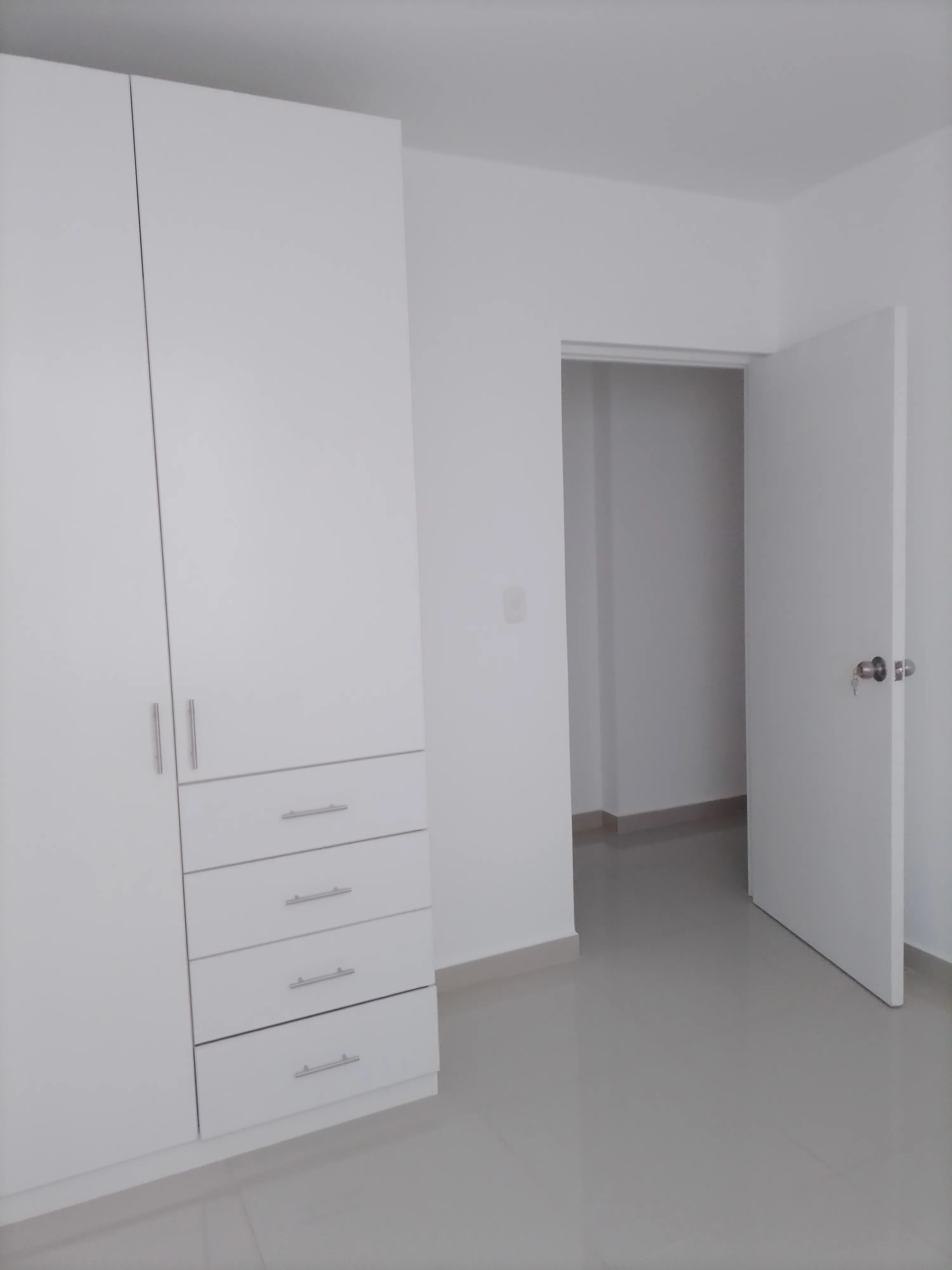 Venta depa 3 habitaciones más cochera en Límite La Molina — foto 9