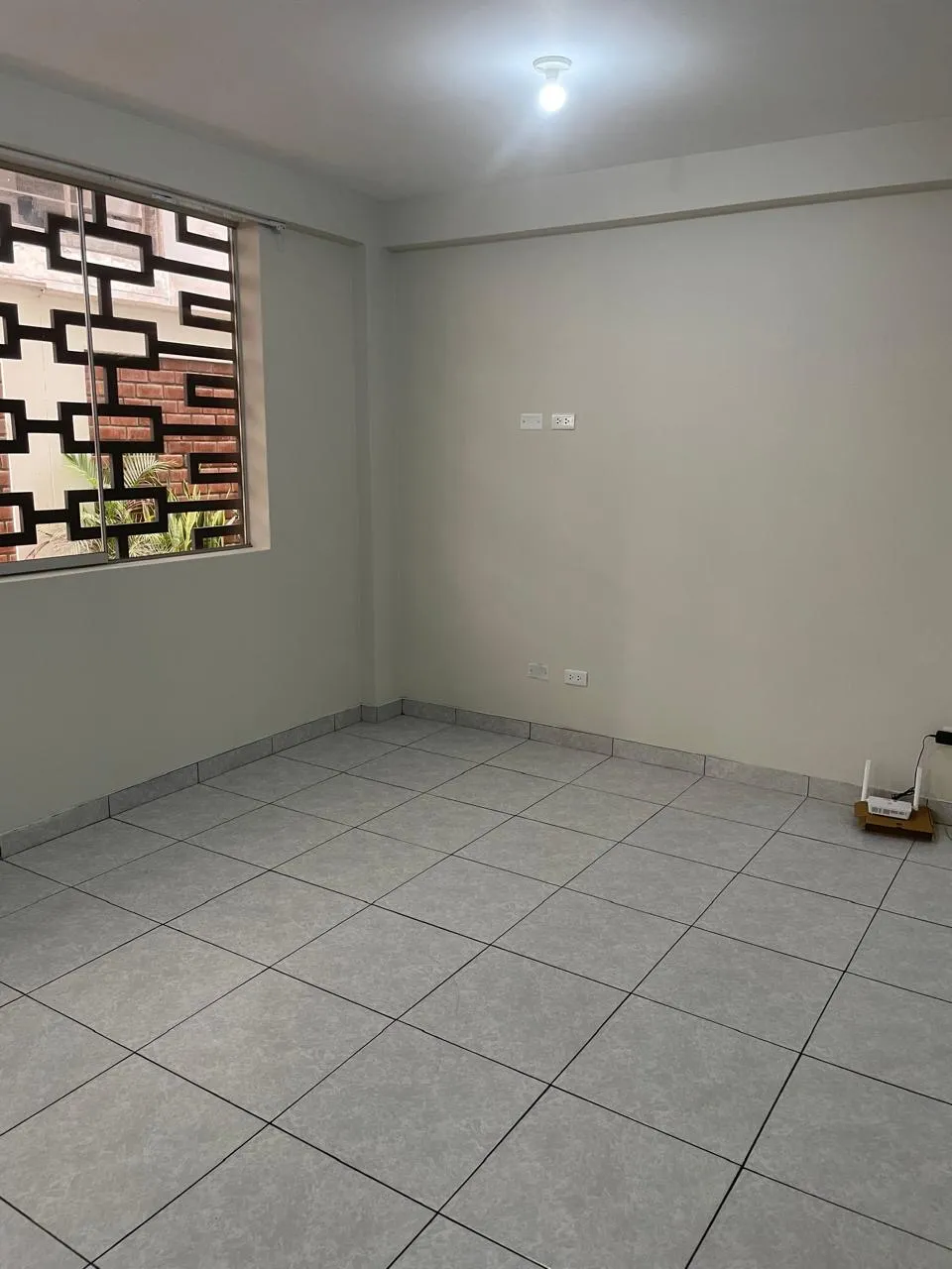 Departamento surco cerca ovalo higuereta, frente universidad champagnat - 1