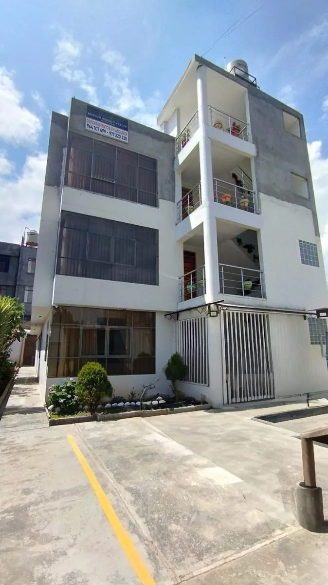 Se Alquila Depa Amoblado 3 dorm mas cochera cerca a la UPLA - 5