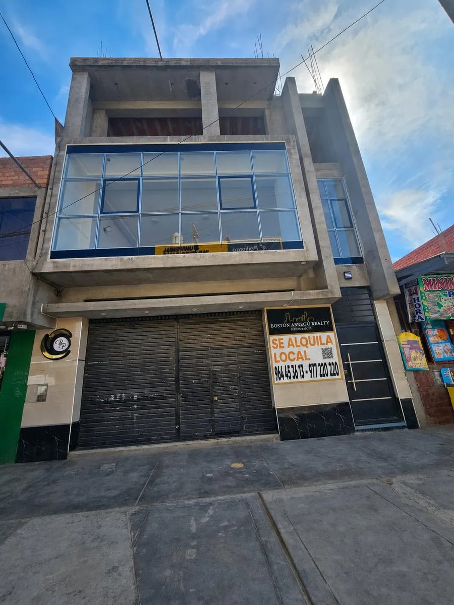 Se Alquila Local Comercial 2 Pisos cerca al Puente Eternidad - Chupaca - 8