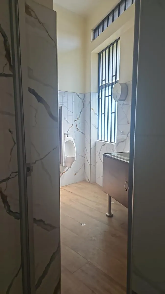 Se Alquila Local Comercial 2 Pisos cerca al Puente Eternidad - Chupaca - 3