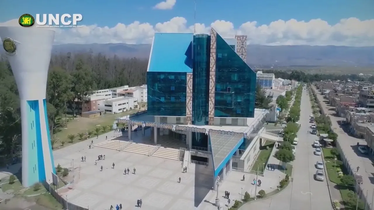 Cuartos UNCP UTP para ESTUDIANTES a S/139 mensual Cetpro Huancayo Cel 995670421 — foto 6