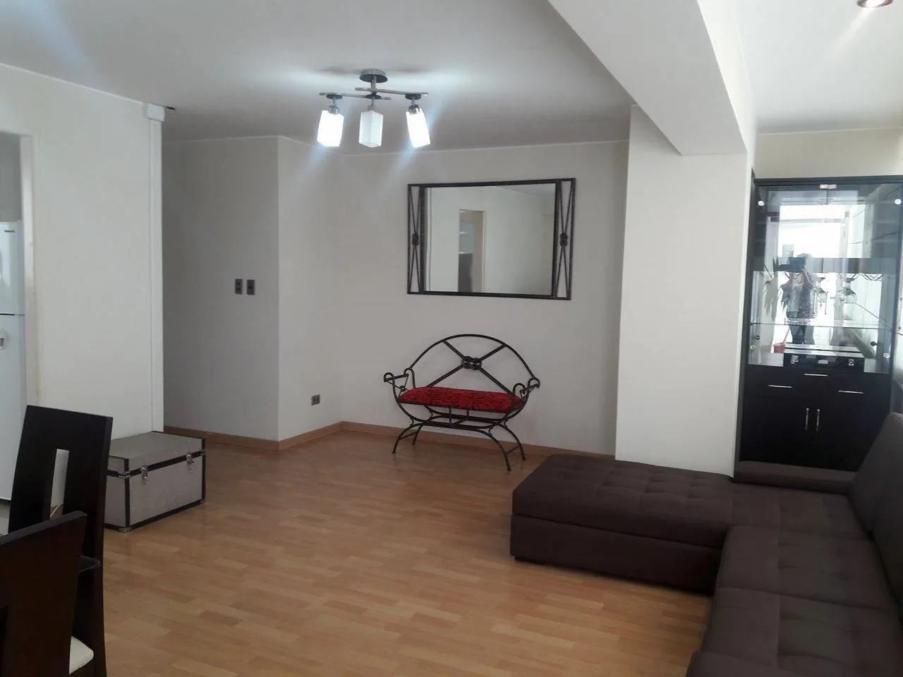 Alquilo Departamento Semi Amoblado en Miraflores - 8