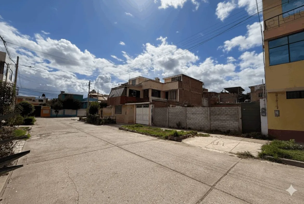 Se Vende Terreno 170 m2 en Zona Residencial Urb. Gonzales - 6