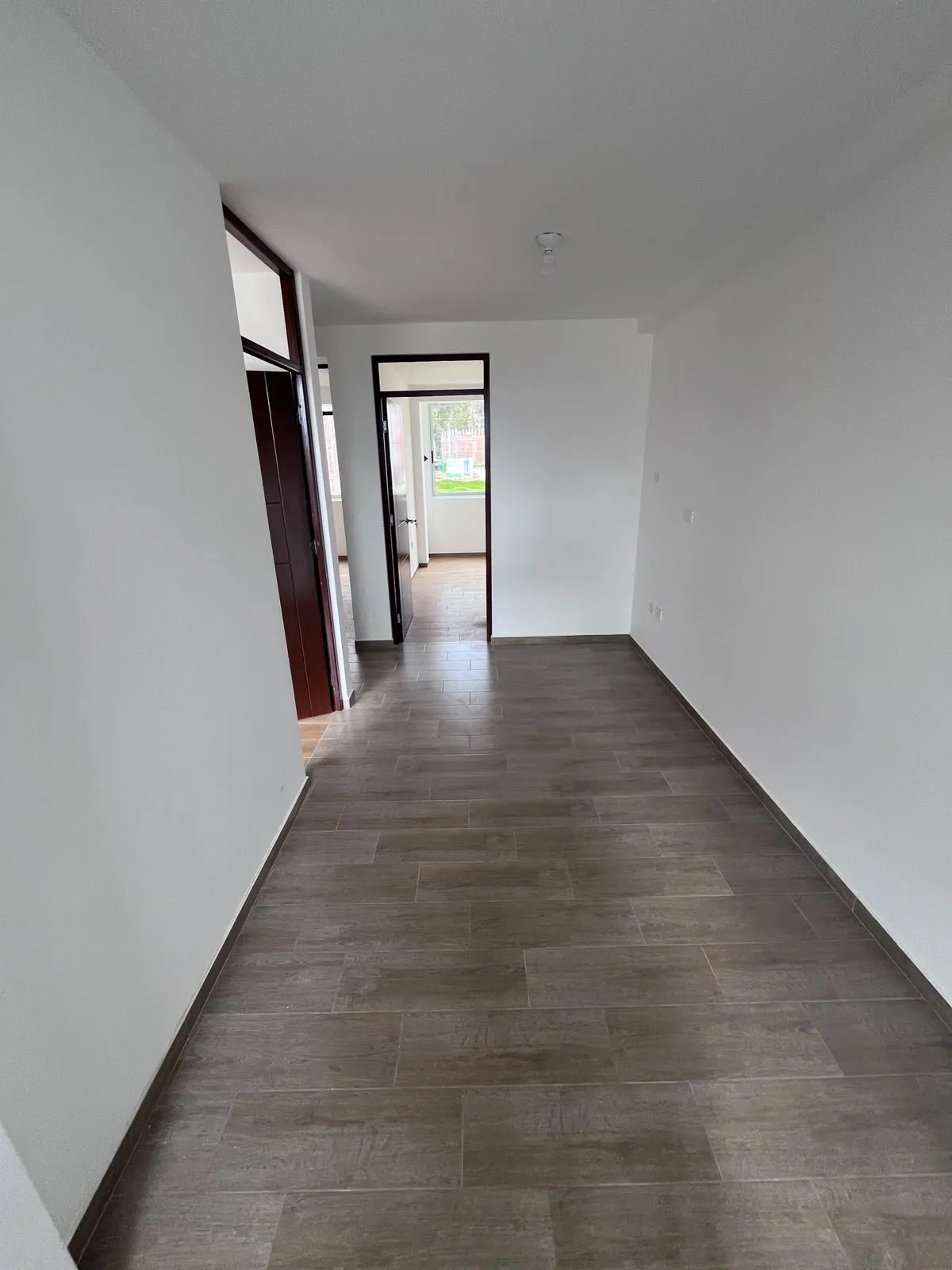 Se Vende Casa de 3 Pisos con 4 dorm Urb Parques de Huancayo cerca a la UPLA - 8