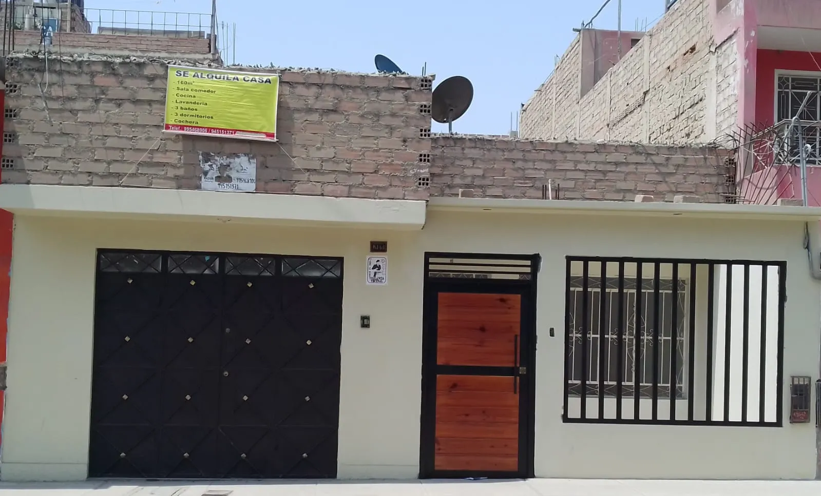 CASA EN HUARALA 160m2 para negocio y vivienda - 995-468-906 - 1