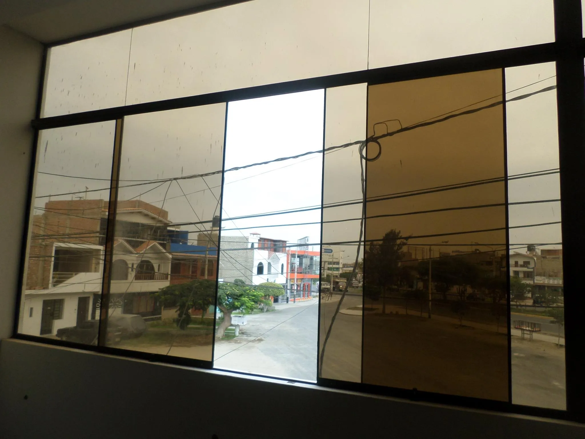 ALQUILER DE LOCAL COMERCIAL E INSTITUCIONAL - 2
