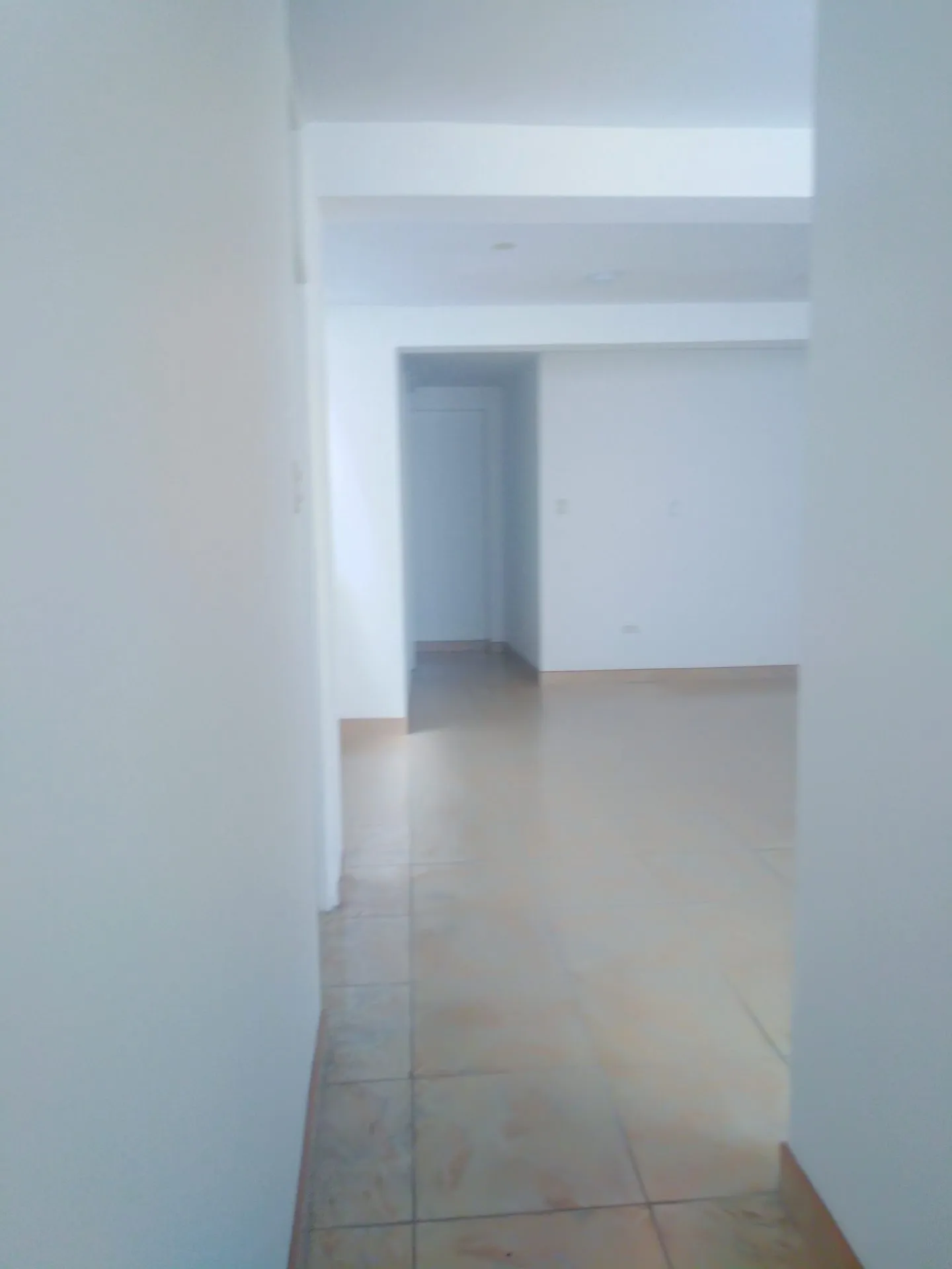 Descansa más viaja menos! Dpto. en 2do Piso, en corazón de Los Olivos.  Cerca a todo! — foto 9