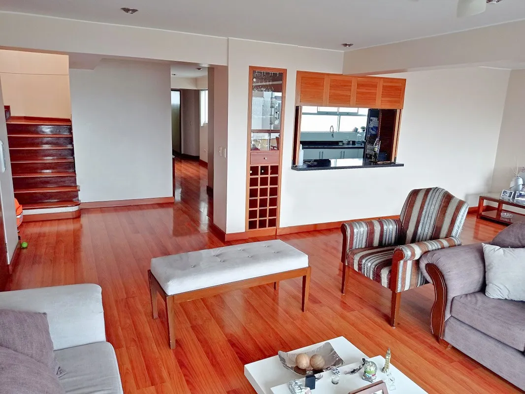 Surco VISTA ALEGRE – DÚPLEX Penthouse de 4 Dormit + Balcón + Terraza + Cocina separada + 2 cocheras +depósito - 6