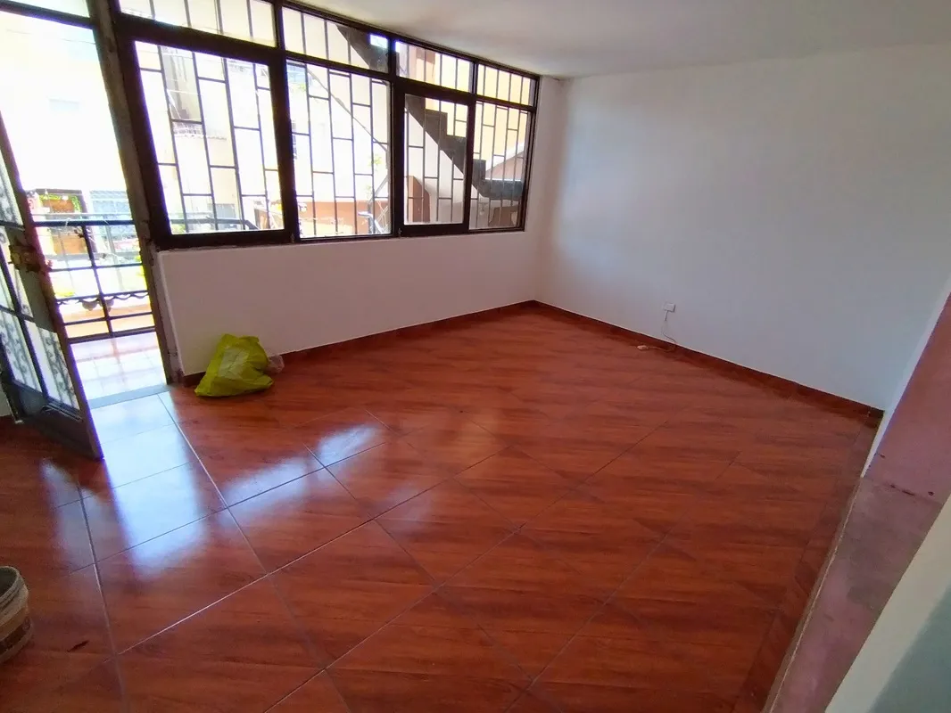 La Victoria SANTA CATALINA - Departamento DUPLEX Primer Piso de 3 Dorm + 2 Cocheras - 19