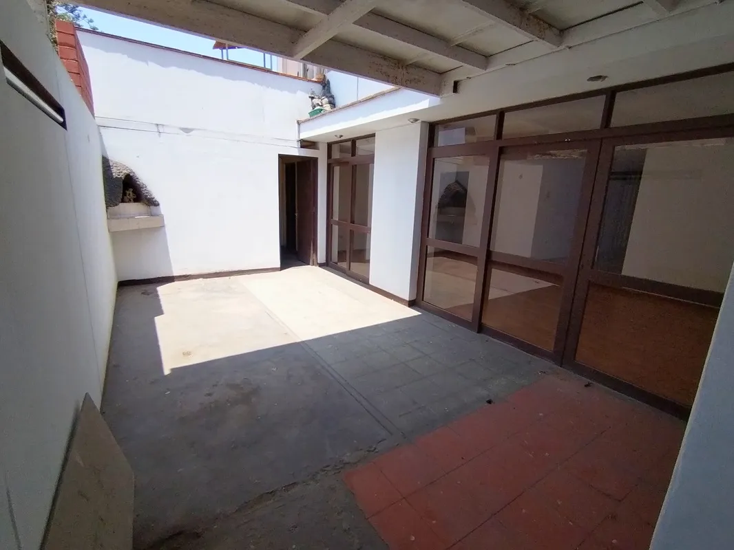 La Victoria SANTA CATALINA - Departamento DUPLEX Primer Piso de 3 Dorm + 2 Cocheras - 7