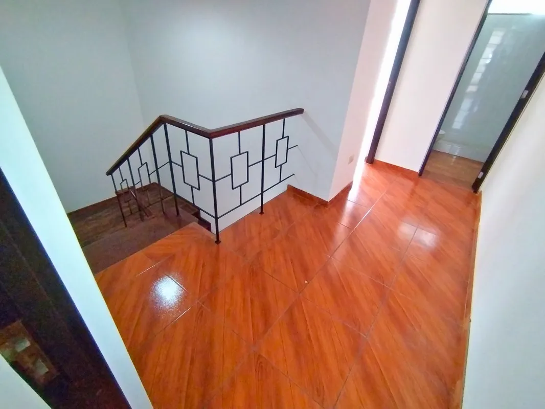 La Victoria SANTA CATALINA - Departamento DUPLEX Primer Piso de 3 Dorm + 2 Cocheras - 15