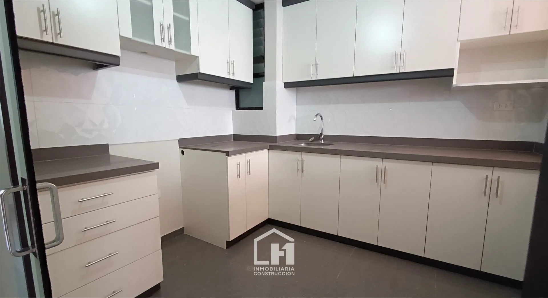 Venta de Departamento de 3 habitaciones en Ttio de ESTRENO - 4