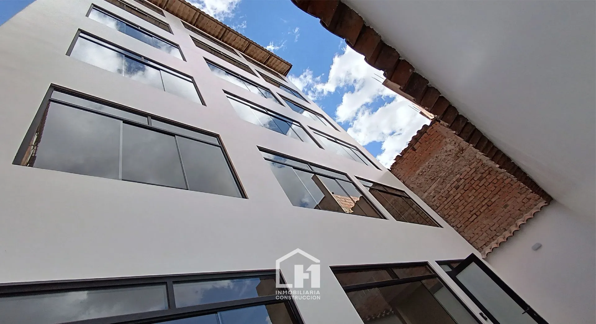 Venta de Departamento de 3 habitaciones en Ttio de ESTRENO - 18