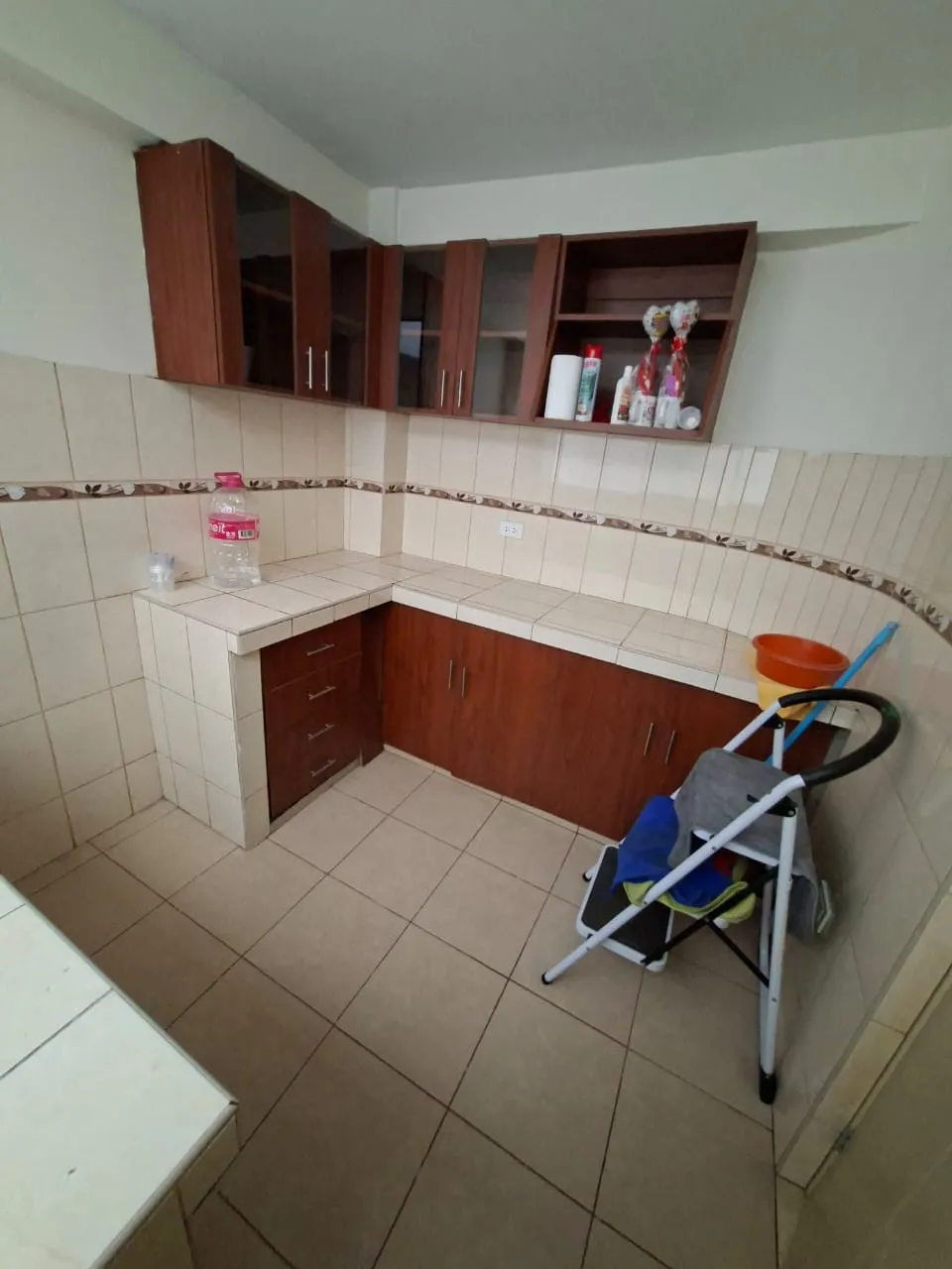 VENDO DPTO. 4 DORM. EN 2 PISO VISTA A LA CALLE URB. VILLA SOL LOS OLIVOS - 1
