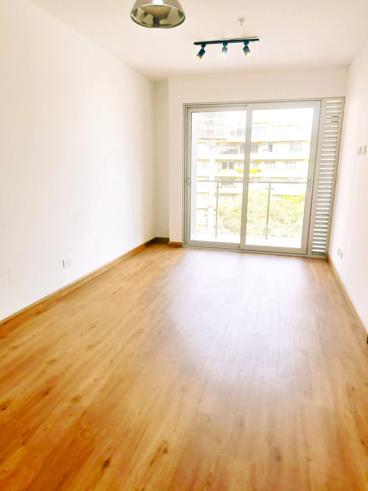 ✨ ¡ALQUILO DPTO 2 DORM + COCHERA + DEPOSITO - DE ESTRENO EN SAN ISIDRO! ✨ - 2