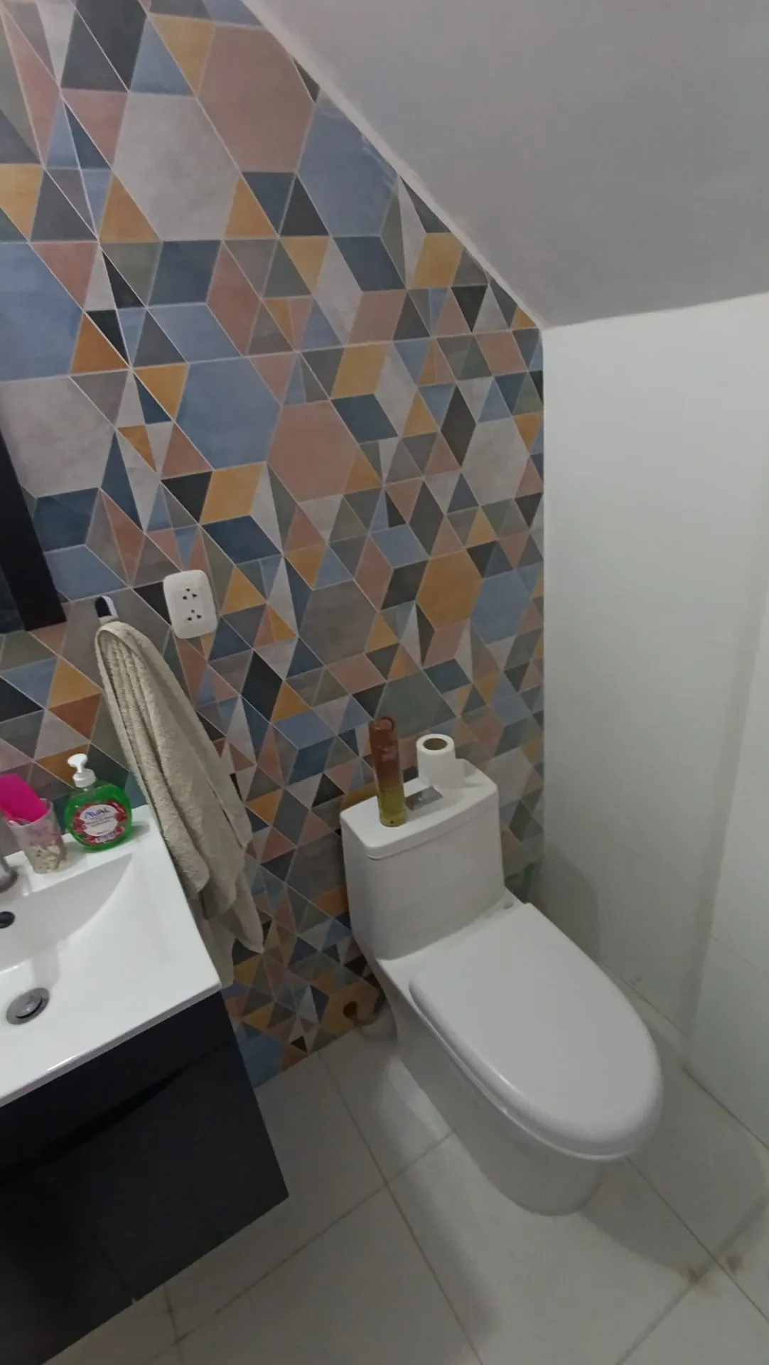 Casa 3 niveles | 280 m² construidos | 176 m² terreno | Ticapata, San Sebastián, Cusco | US$ 185,000 - 13