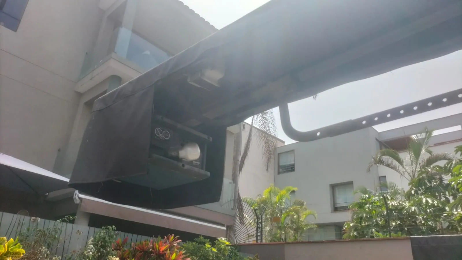 COCHERA ESTACIONAMIENTO EN MIRAFLORES - 2