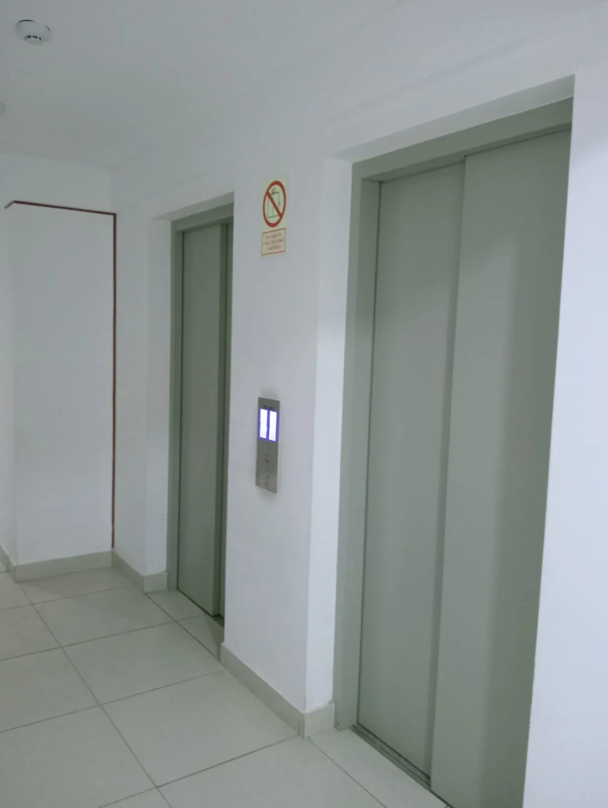 SE VENDE HERMOSO TRIPLEX EN MAGDALENA CON UNA VISTA ESPECTACULAR A LA COSTA VERDE - 10