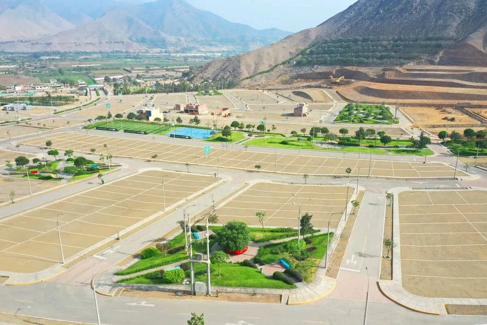 SE VENDE DOS LOTES JUNTOS EN ESQUINA EN CONDOMINIO MENORCA -SAN ANTONIO PACHACAMAC - 5