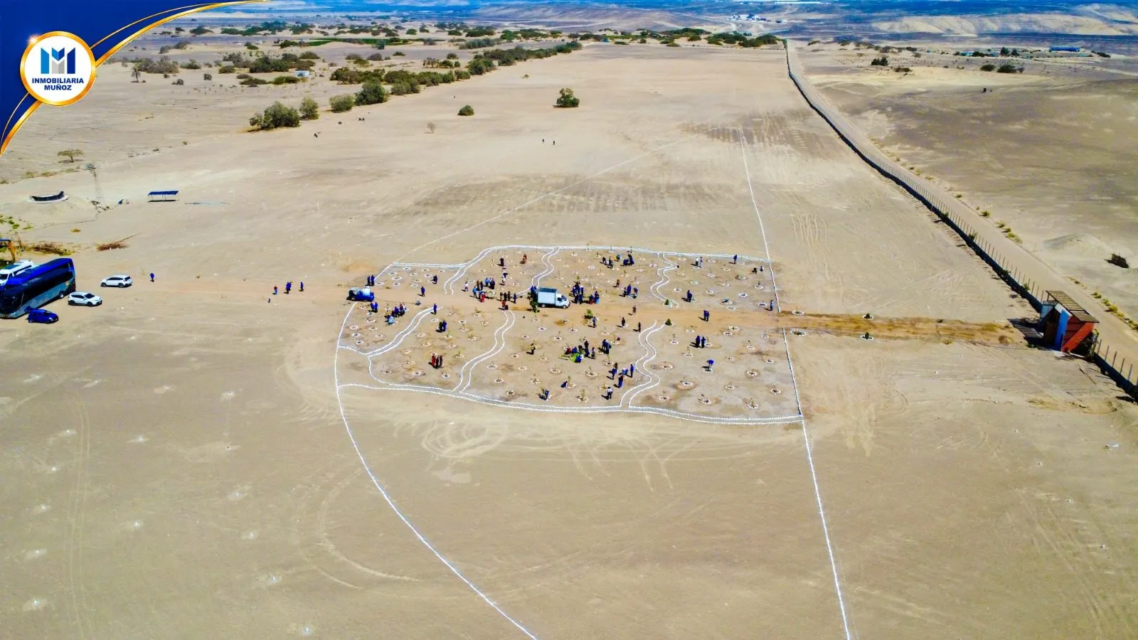 SE VENDE LOTES EN URB . PARQUE DE PARACAS - 9