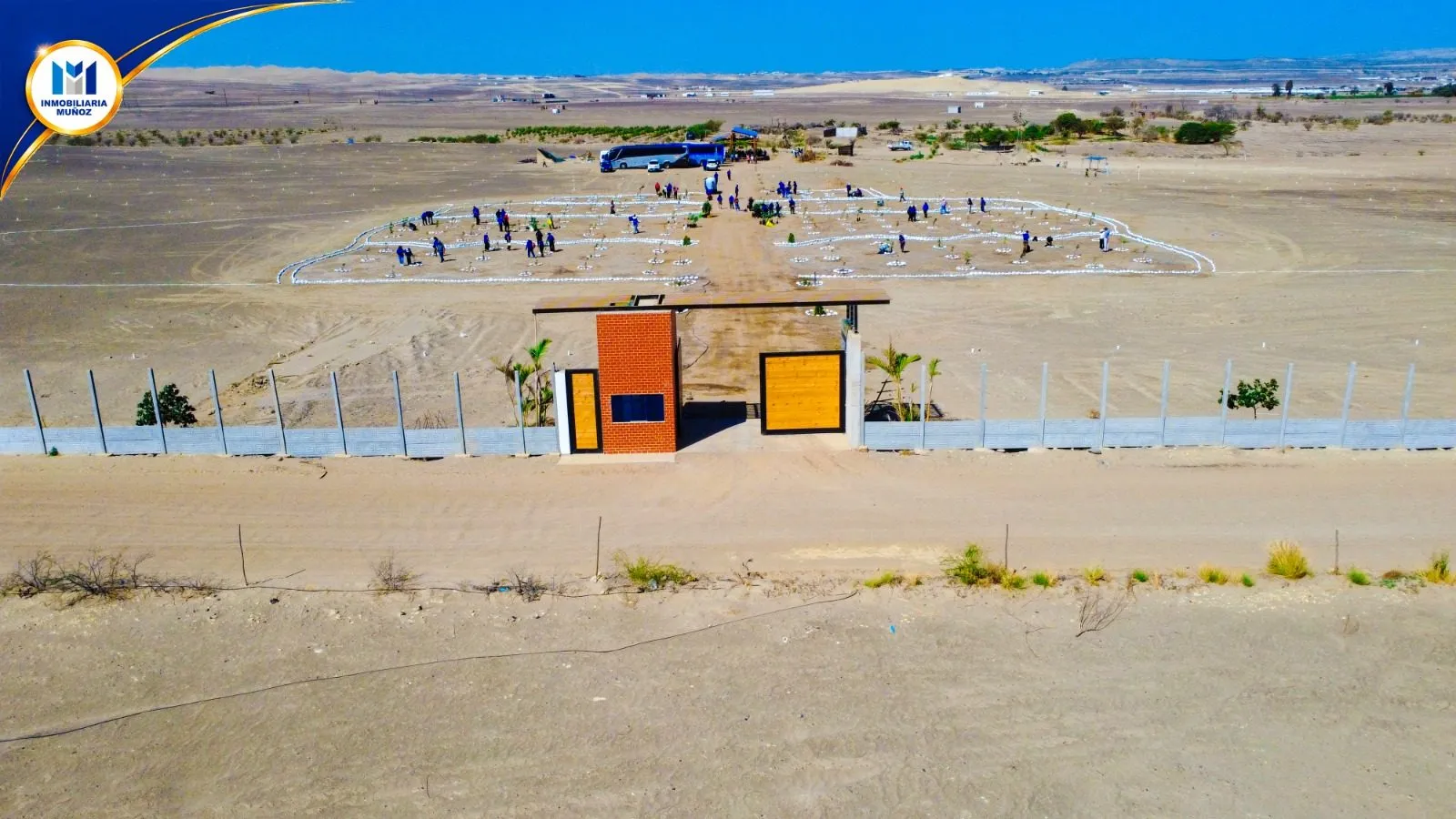 SE VENDE LOTES EN URB . PARQUE DE PARACAS - 3