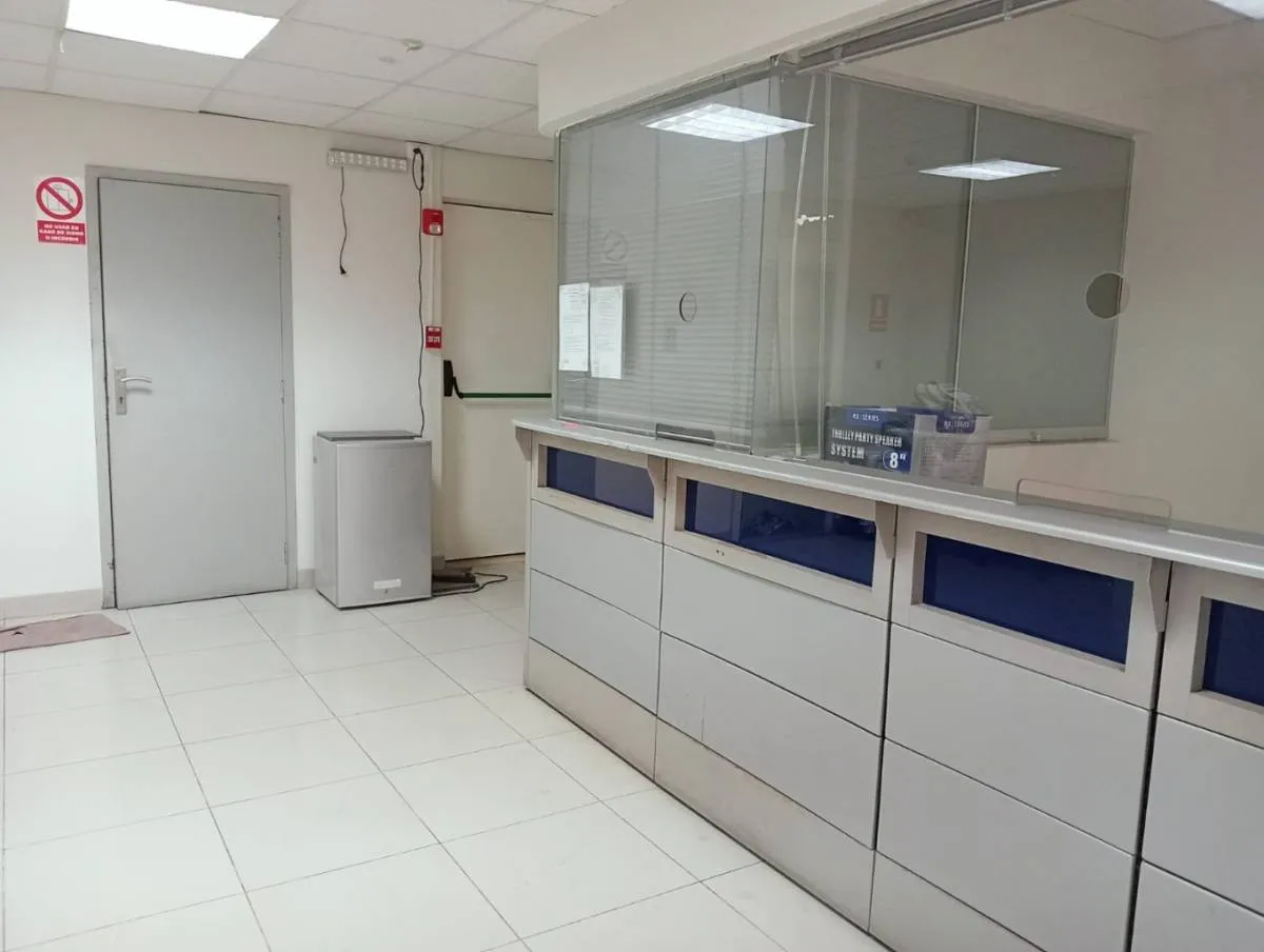 ALQUILER  OFICINA  PREMIUM SAN ISIDRO - TODO UN PISO - CANAVAL Y MOREYRA - 8