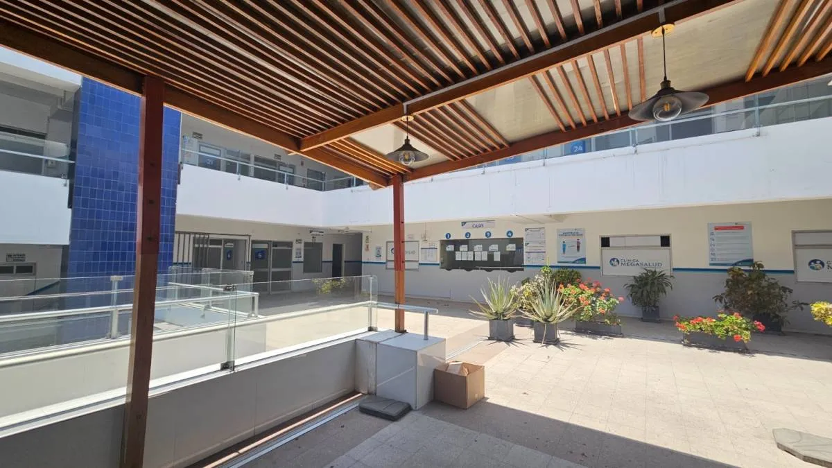 LOCAL EN EMANCIPACION LIMA - GRAN FORMATO AV. EMANCIPACION - 8