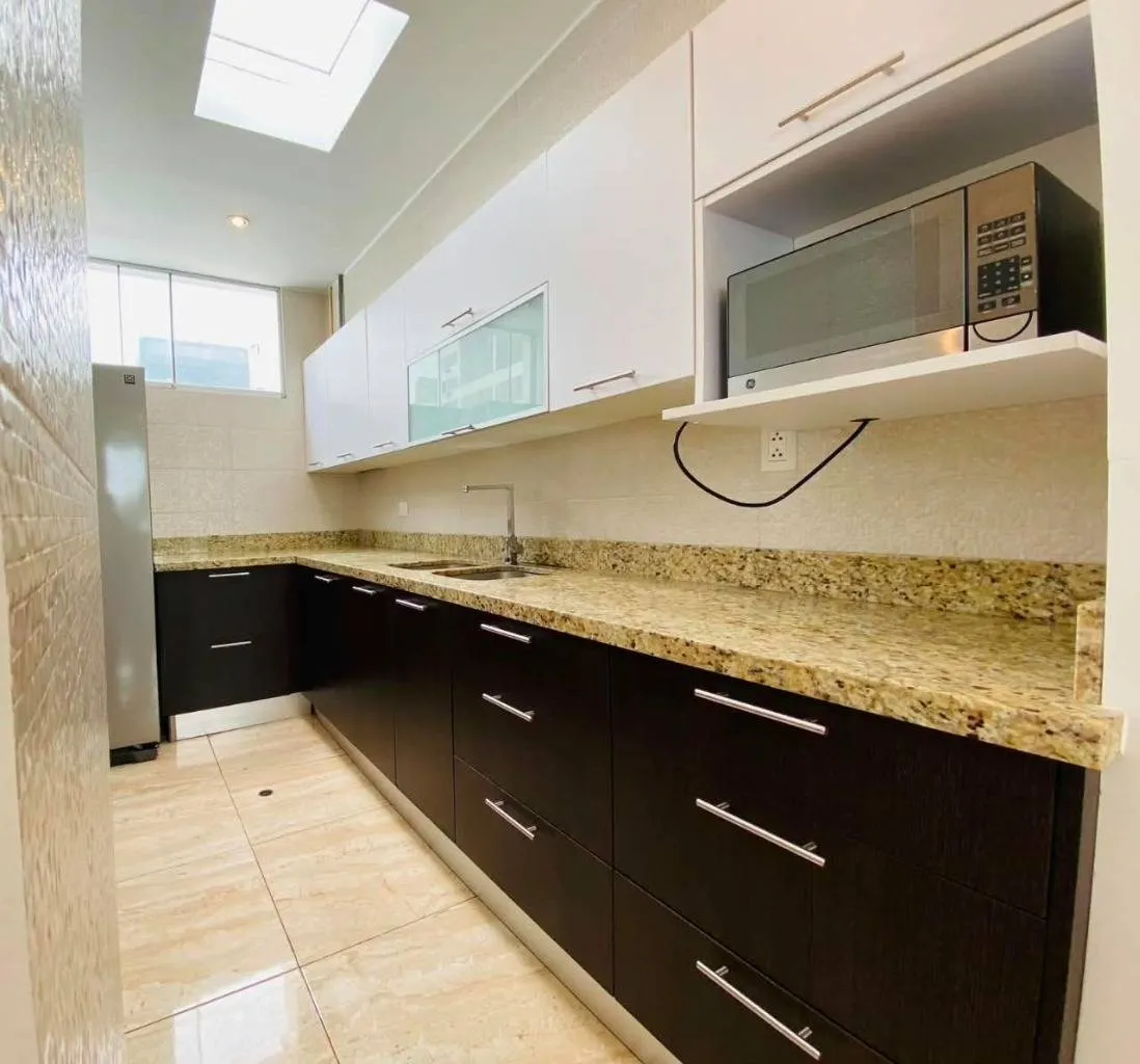 HERMOSO DUPLEX . EN VENTA MIRAFLORES - CALLE GRAU - 9