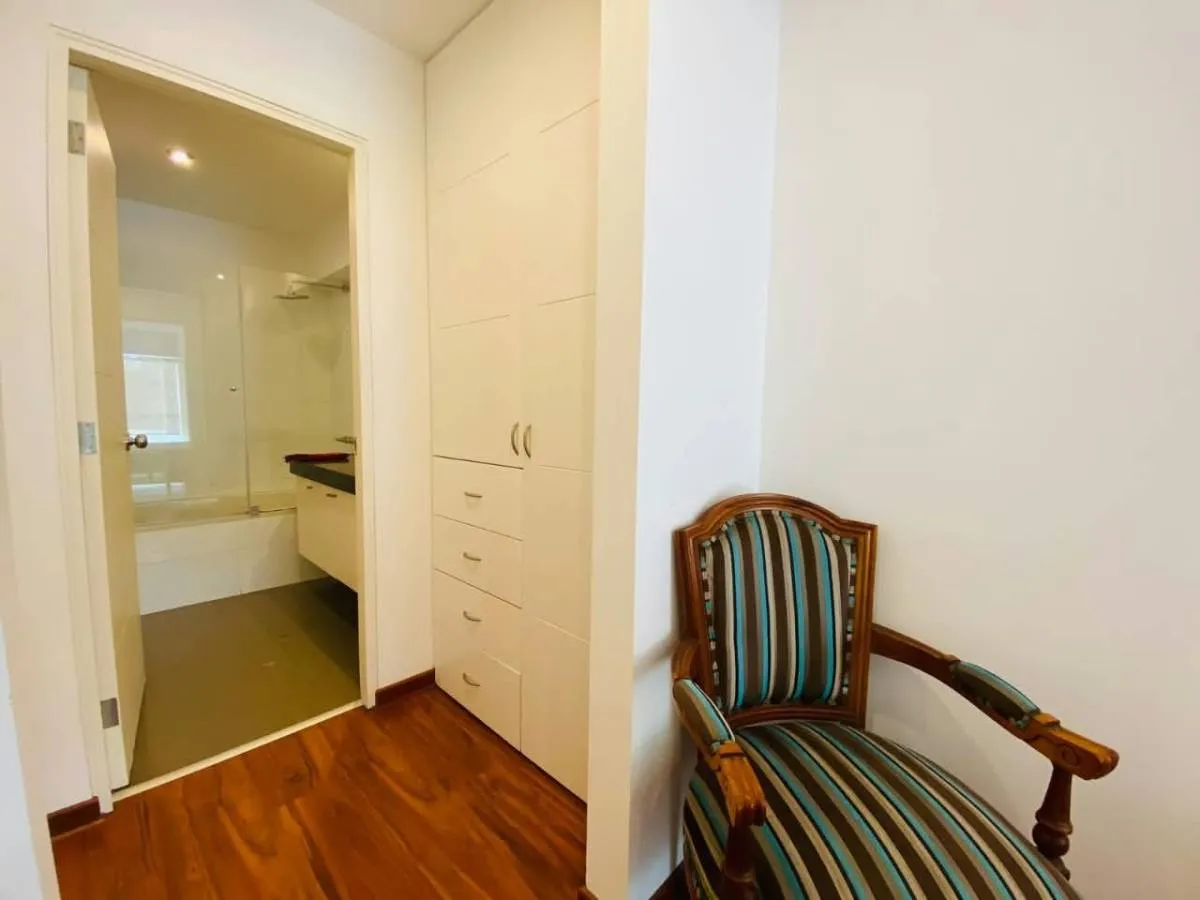 HERMOSO DUPLEX . EN VENTA MIRAFLORES - CALLE GRAU - 19