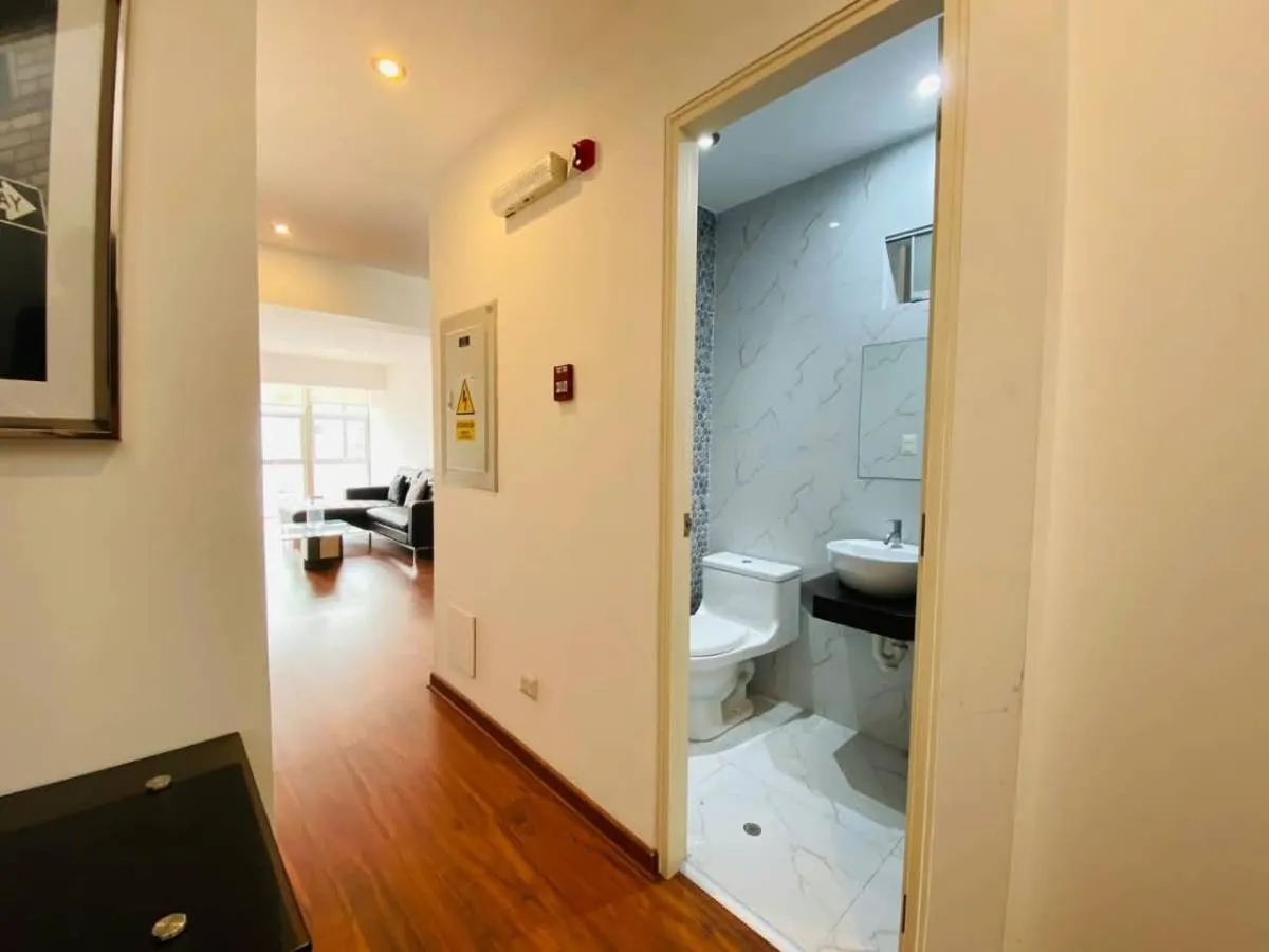 HERMOSO DUPLEX . EN VENTA MIRAFLORES - CALLE GRAU - 8