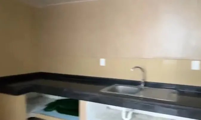 casa de 3 pisos con 5 habitaciones en chiclayo - 11