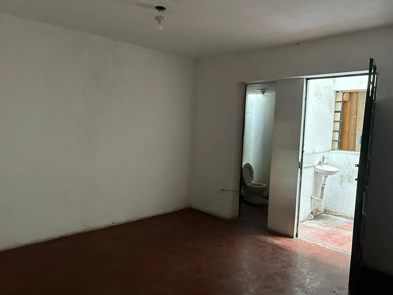 LOCAL COMERCIAL EN ALQUILER – RÍMAC 50 metros - 3