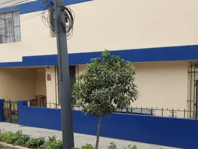 SE ALQUILA LOCAL PARA OFICINA O ALMACÉN — Cercado de Lima
