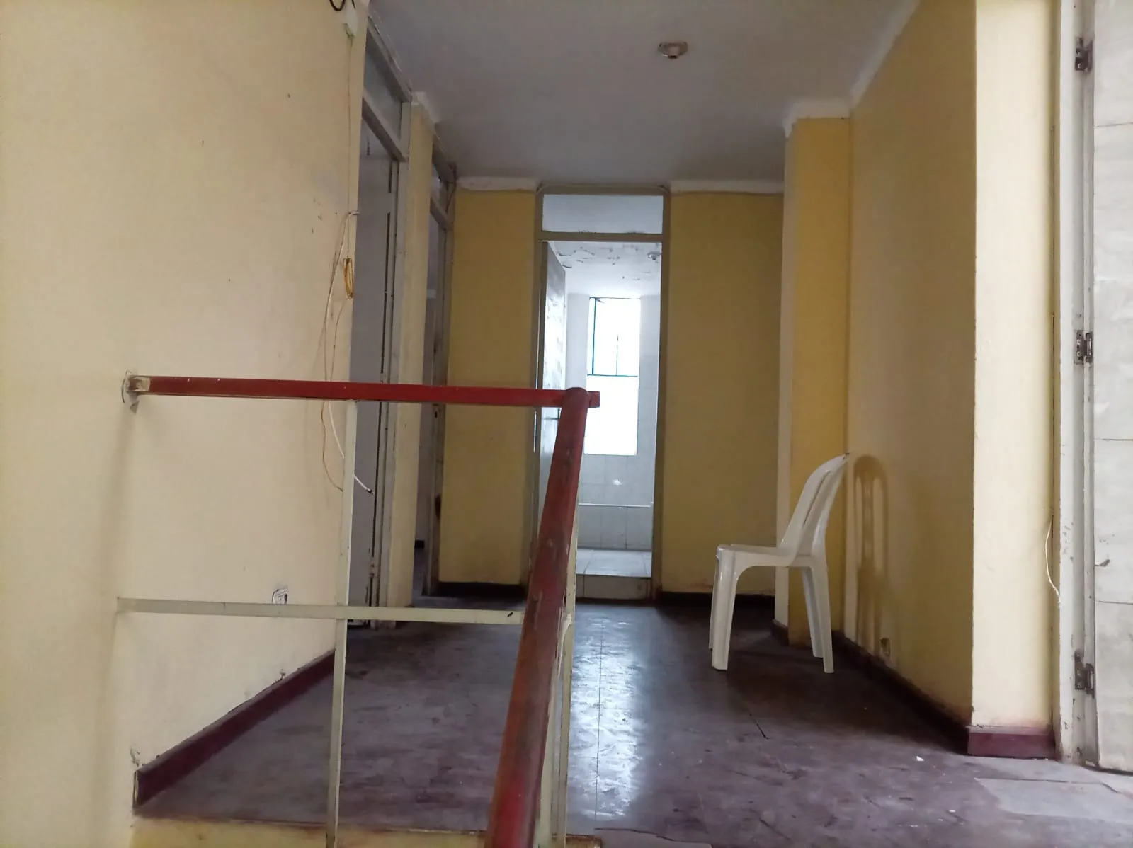 SE ALQUILA LOCAL PARA OFICINA O ALMACÉN — Cercado de Lima - 3